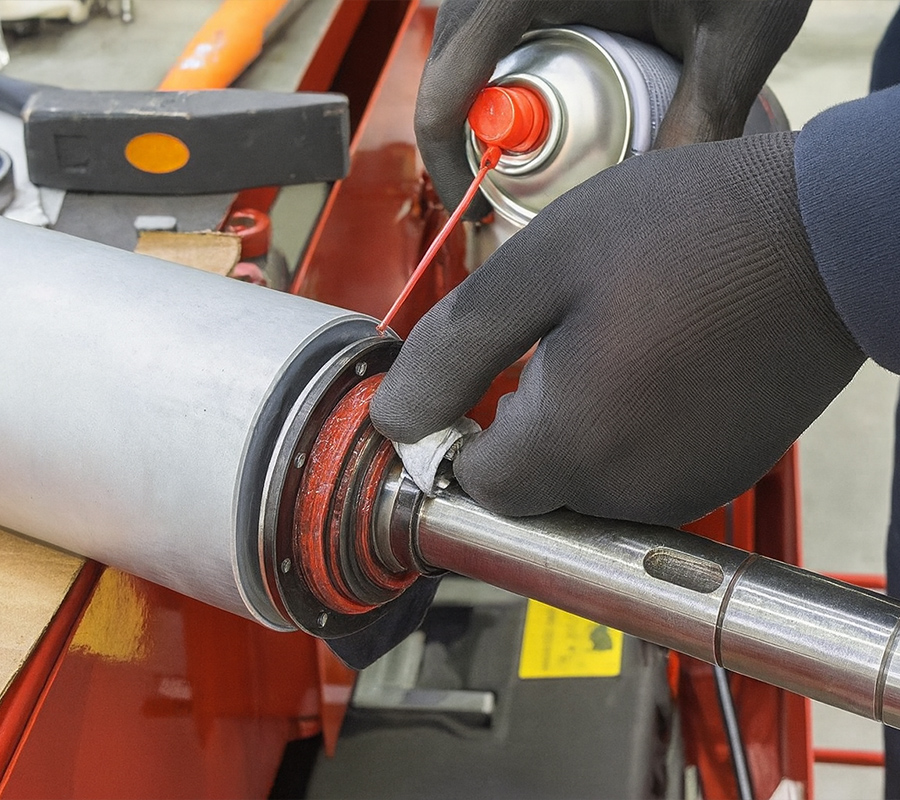 Hydraulic Cylinder Rebuilding & Rechroming